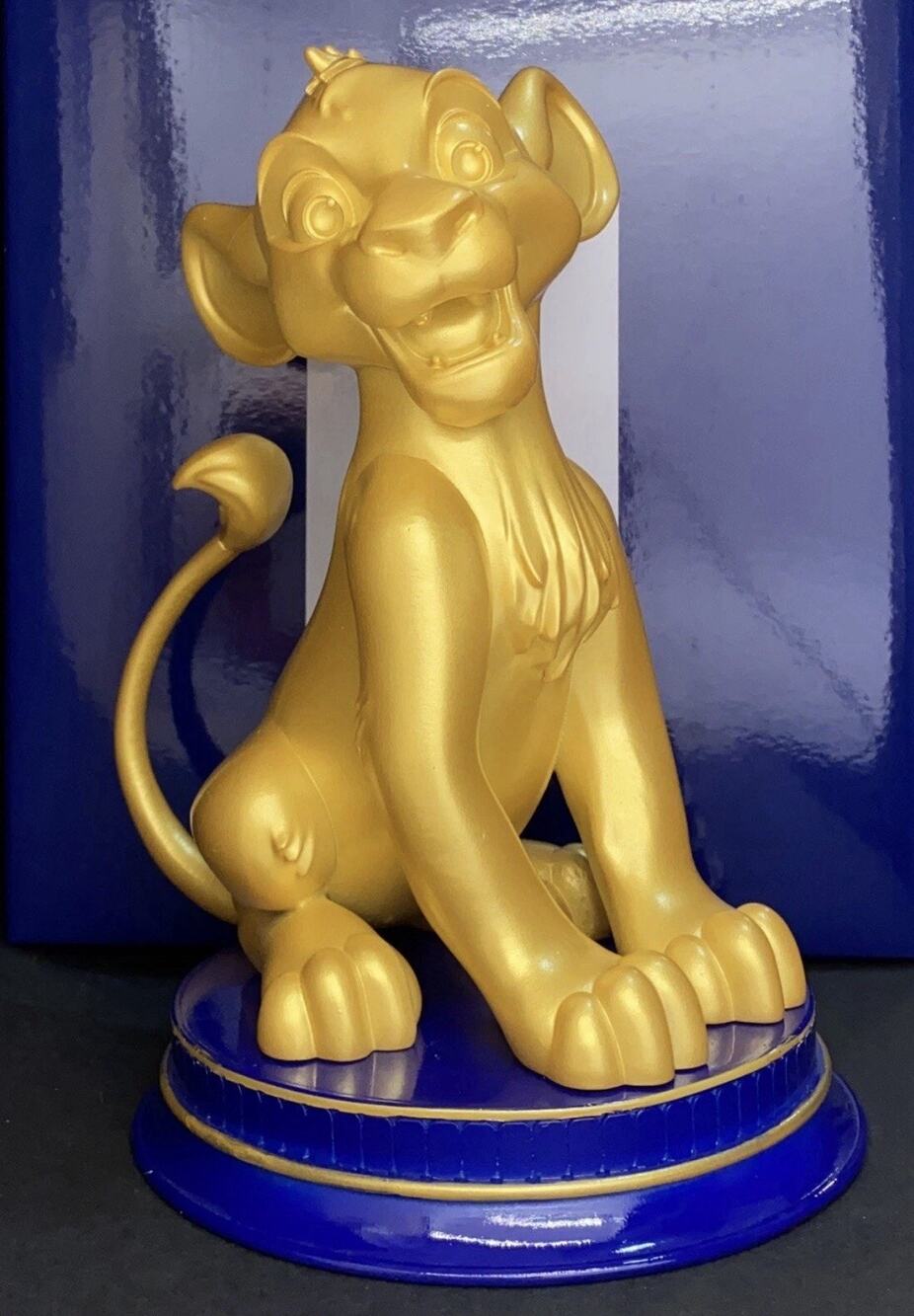 WALT DISNEY WORLD 50th Anniversary SIMBA Golden Statue Figure Figurine Lion King